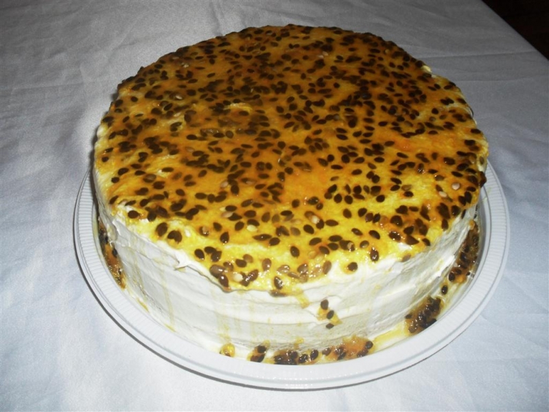 1 Torta Doce para 25 pessoas + 01 Refri (KUAT 2L) com a qualidade Lia Moreira de R$50 por R$25. Aproveite, válido também para o Dia das Mães!