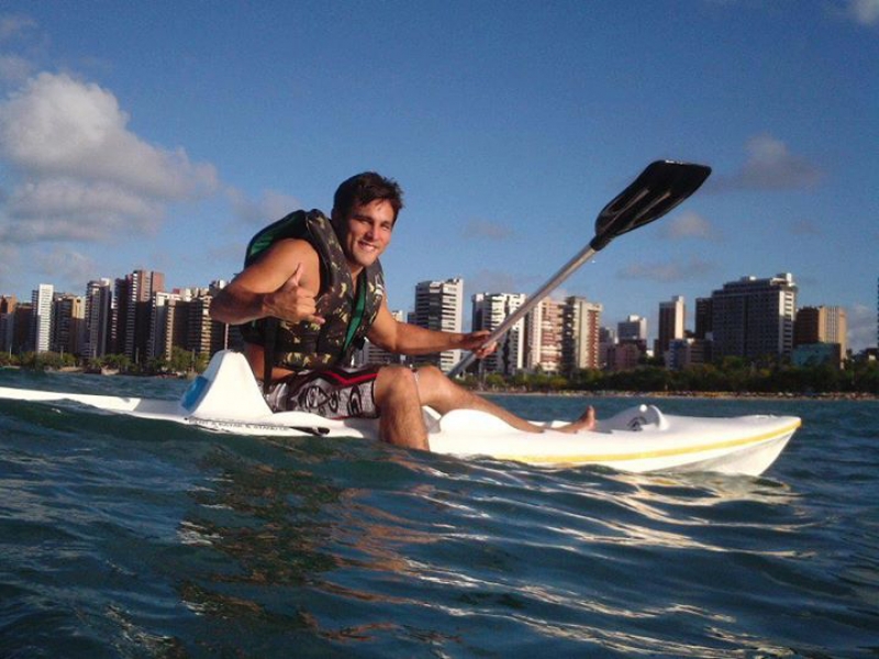 Kayakeria, um novo conceito em esporte e lazer na Beira Mar! 1 hora de Stand up Paddle + instruções por R$14,90