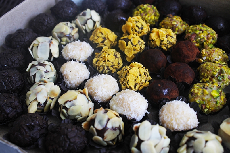 O doce mais badalado das festas! 50 Brigadeiros Gourmet do Paraíso du Chocolat de R$72 por R$36