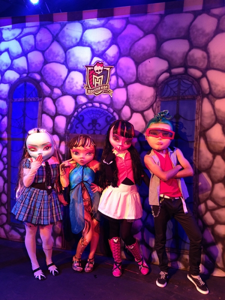 A maior febre infantil da atualidade chega ao Teatro Via Sul! 1 ingresso (inteira) para o espetáculo "Mundo Monster High" por R$24,90