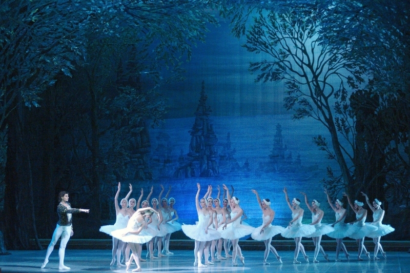 1 Ingresso Segundo Lote (Inteira) para o Ballet Russo, no Centro de Eventos - Setor Plateia de R$200 por R$120