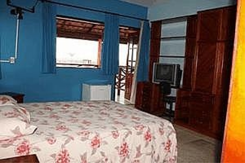 Hospede-se em um dos hotéis mais aconchegantes de Canoa Quebrada! 2 diárias p/ casal e 1 criança de até 5 anos em apto. standard duplo