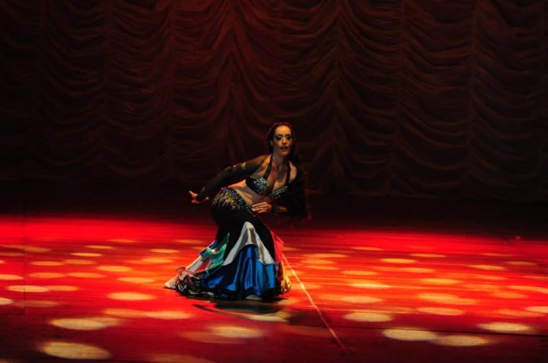 Resgate toda a sua feminilidade! 1 mês de Dança do Ventre (2x por semana) na Trimurthi OU na Academia Mediterrâneo por R$49,90