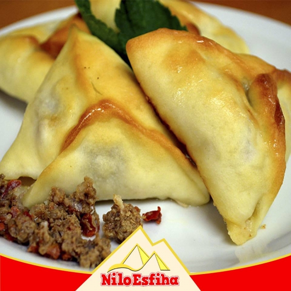 O melhor da culinária árabe você encontra na Nilo Esfiha! 4 esfihas (qualquer sabor do cardápio) de R$20 por R$9,90