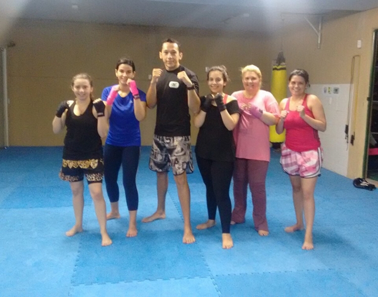 Condicionamento físico, saúde e bem estar! Mensalidade de Muay Thai OU Jiu-Jitsu na Academia World Fight por R$59,90