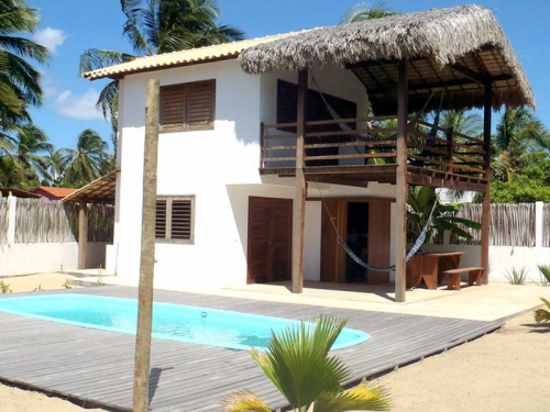 Villas Icaraizinho oferece a Suíte Estella Jardim perto da praia só para você! 02 diárias na Suíte para 02 pessoas por R$279. Válido para alta estação!