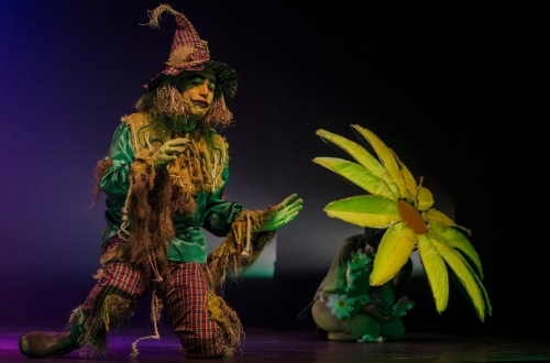 O musical inesquecível está de volta! 01 Ingresso para o musical "O Mágico de Oz" no Teatro Chico Anysio de R$20 apenas R$9,99
