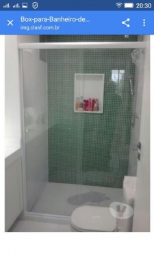 Aproveita! Box Frontal para banheiro (1,2m x 1,9m) com vidro temperado incolor: 8mm e modelo corrediço com perfil de alumínio fosco + 01 Cantoneira (20cm) de R$450 por R$334,90 na Alves Vidraçaria.  