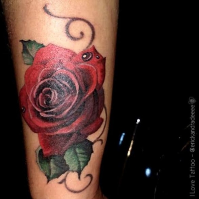 Hora de se tatuar com os melhores profissionais! Crédito em tatuagem de R$200 por apenas R$99 no I Love Tattoo Studio